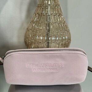 NEW Kylie Cosmetics Brand Pink Velvet Makeup Bag Case Travel Storage Purse